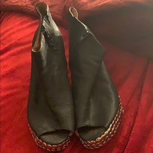 Limited addition Jeffrey Campbell